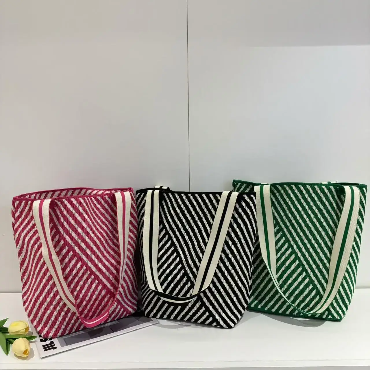 New Fashion Striped Single Shoulder Bucket Bag - Image 8