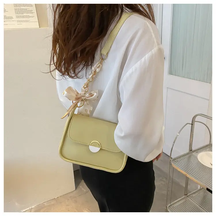 Black Chain Shoulder Bag for Women Summer 2024 — feature 16