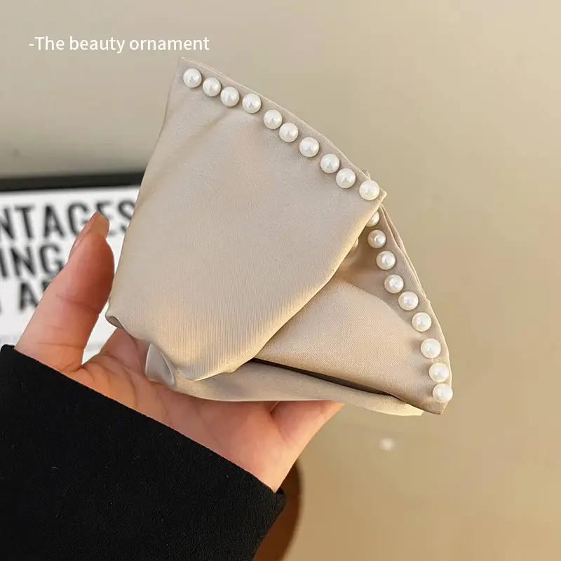 Vintage Pearl Bow Hairpin for Women Black
