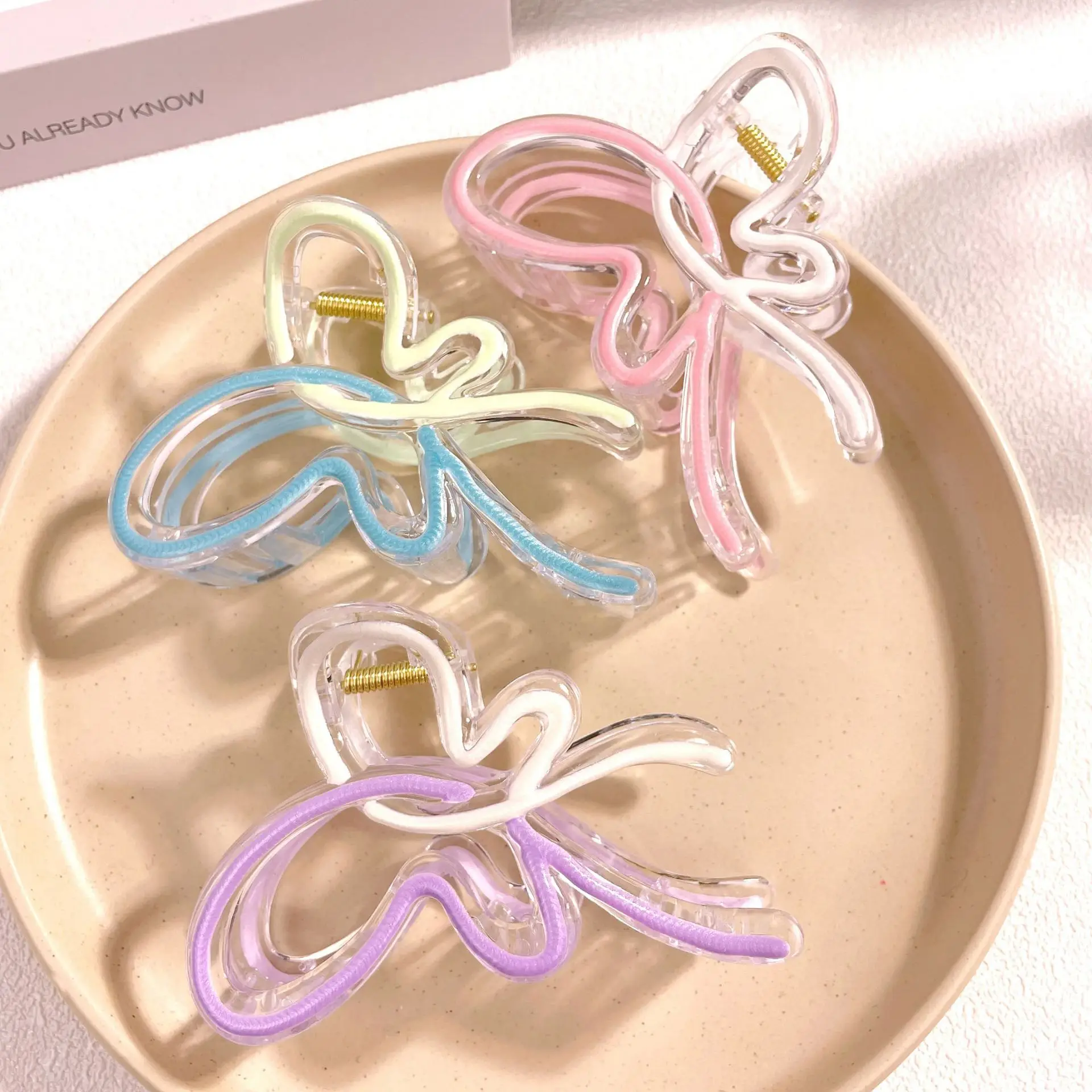 New Sweet Cool Wind Gradient Hollow Butterfly Hairpin - Image 18