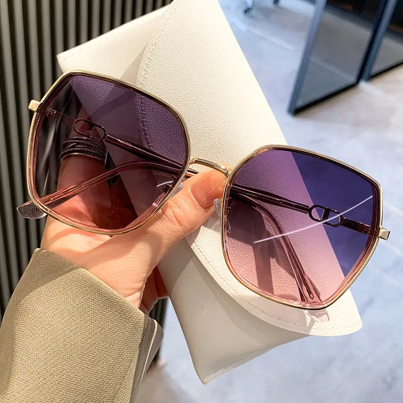 Women UV Protective Gradient Sunglasses 2026 - Image 8