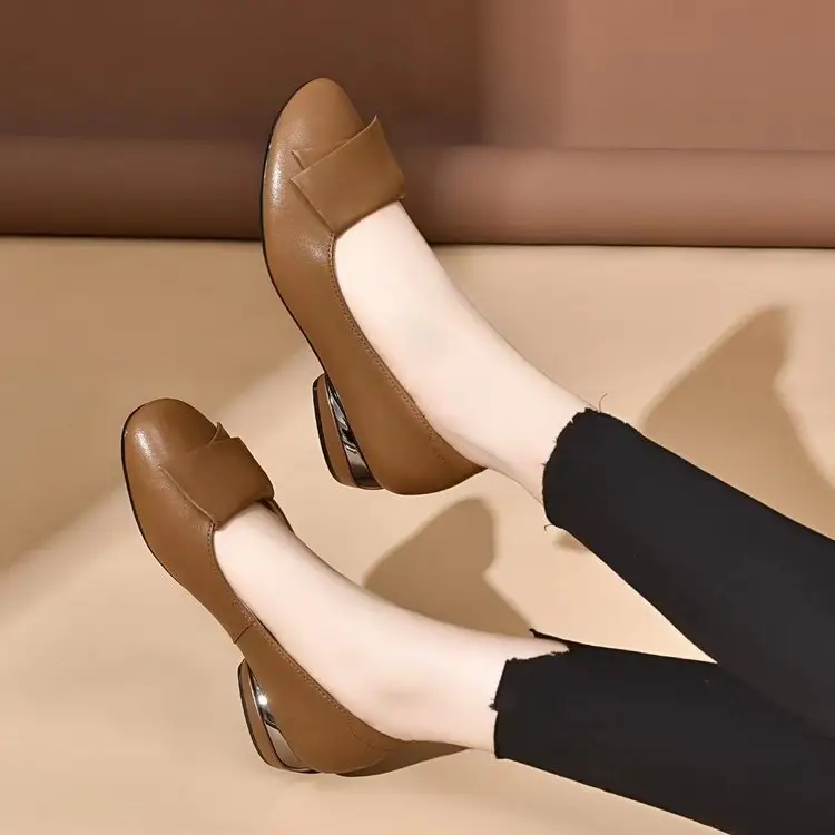 2024 New Spring Shallow Mouth Shoes Women's Soft Sole Mother's Leather Non-Slip Women's Shoes Flat Leather Shoes Round-toed Peas Shoes — feature 6