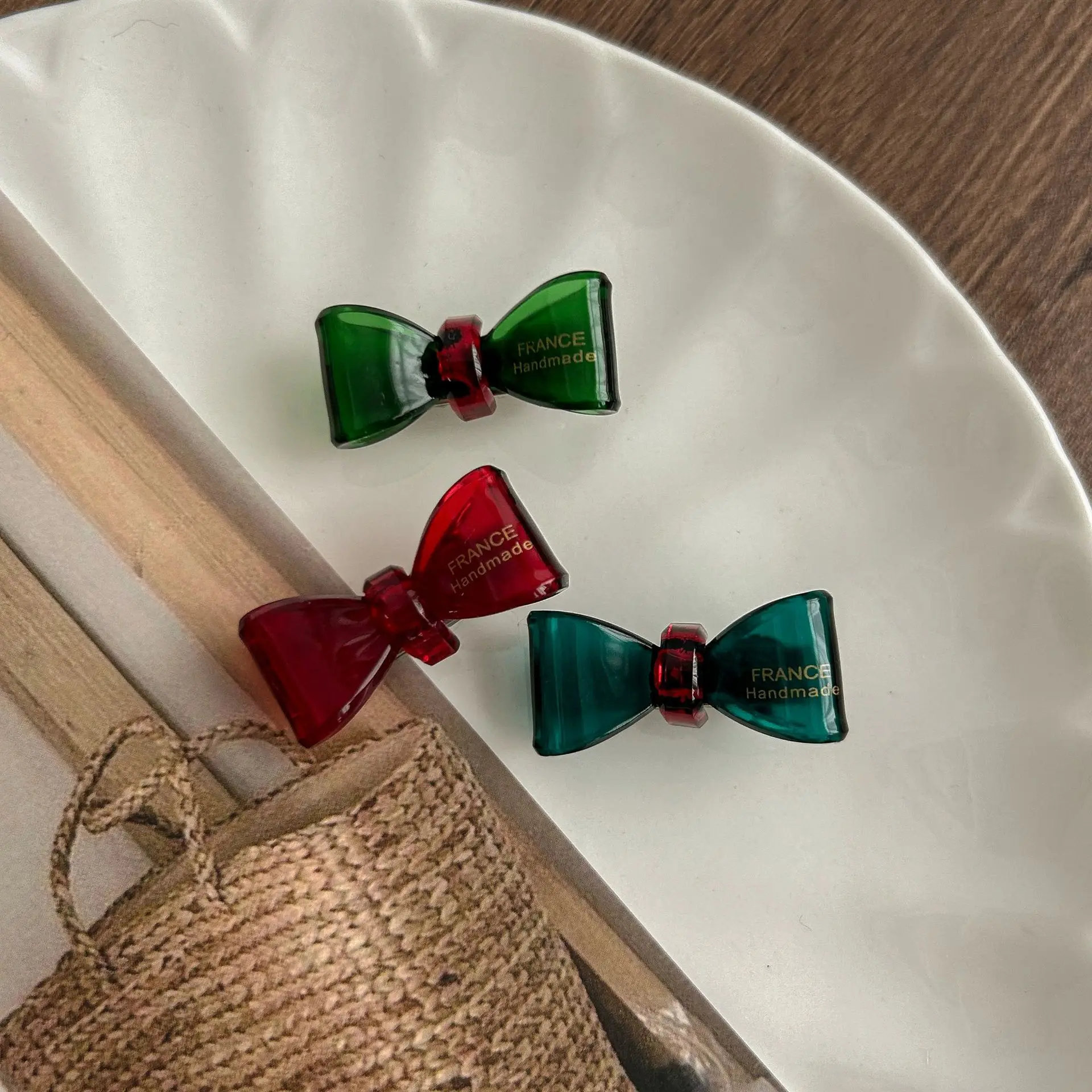 Retro Glazed Hairpin with Bow & Gold Logo - Image 7
