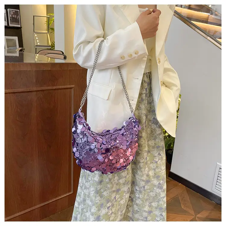 Sequined Crescent Bag Chain Shoulder Crossbody Large — feature 38