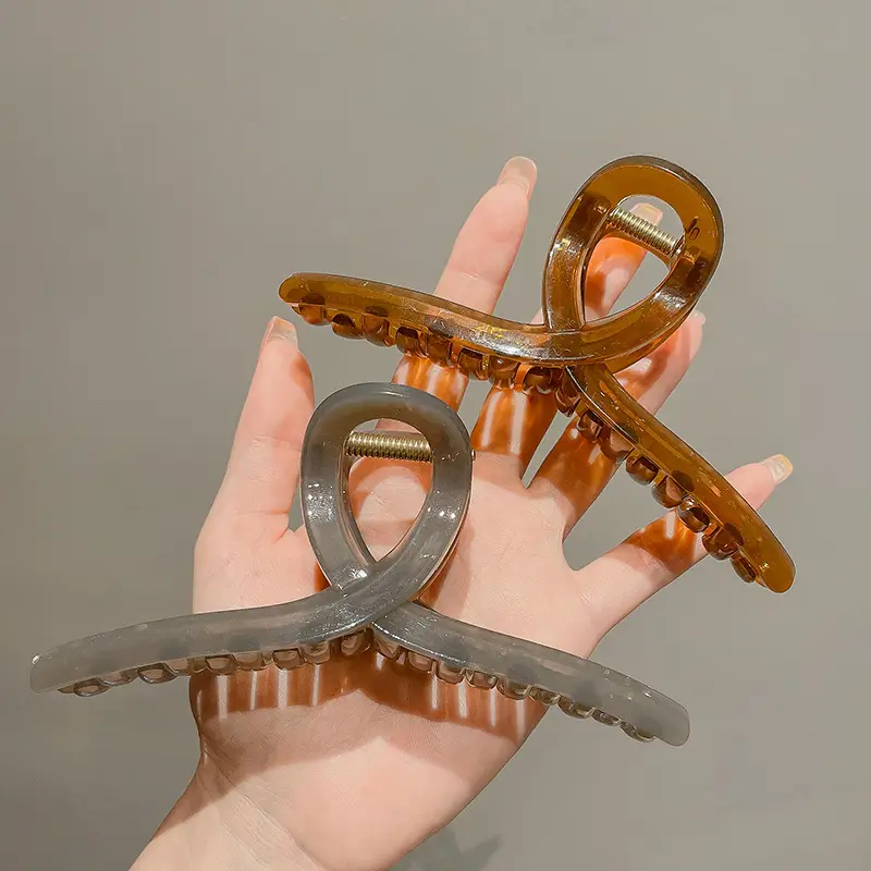 Summer Hairpin Clip for Women with Hair Back - Image 10
