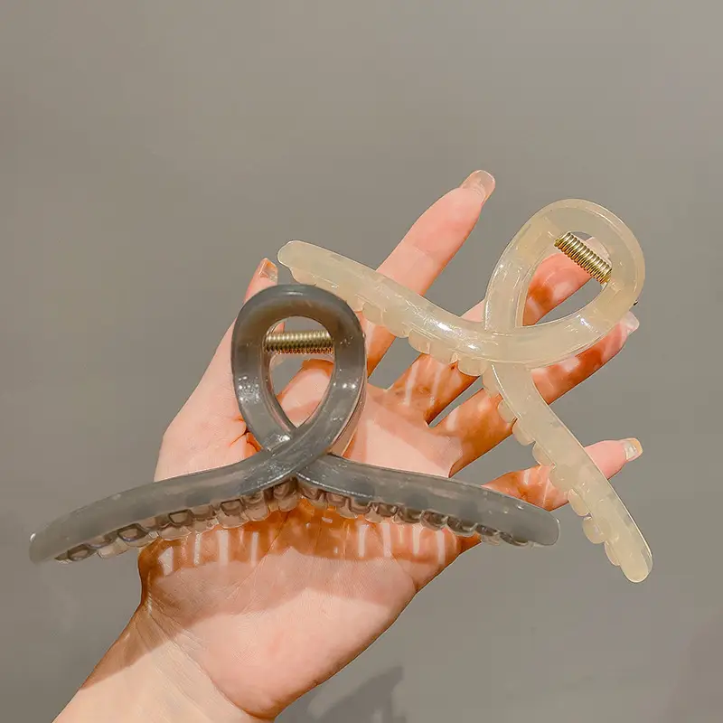 Summer Hairpin Clip for Women with Hair Back - Image 12
