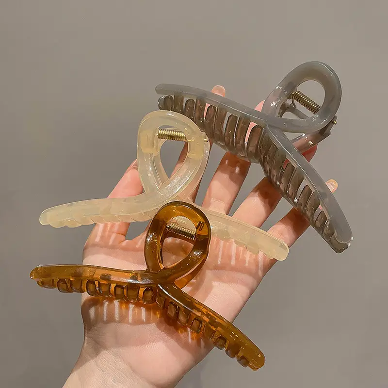 Summer Hairpin Clip for Women with Hair Back - Image 6
