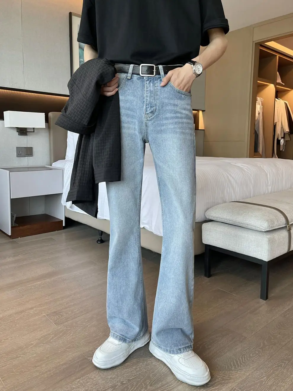 Men Light Blue Flared Denim Jeans 2026 — feature 4