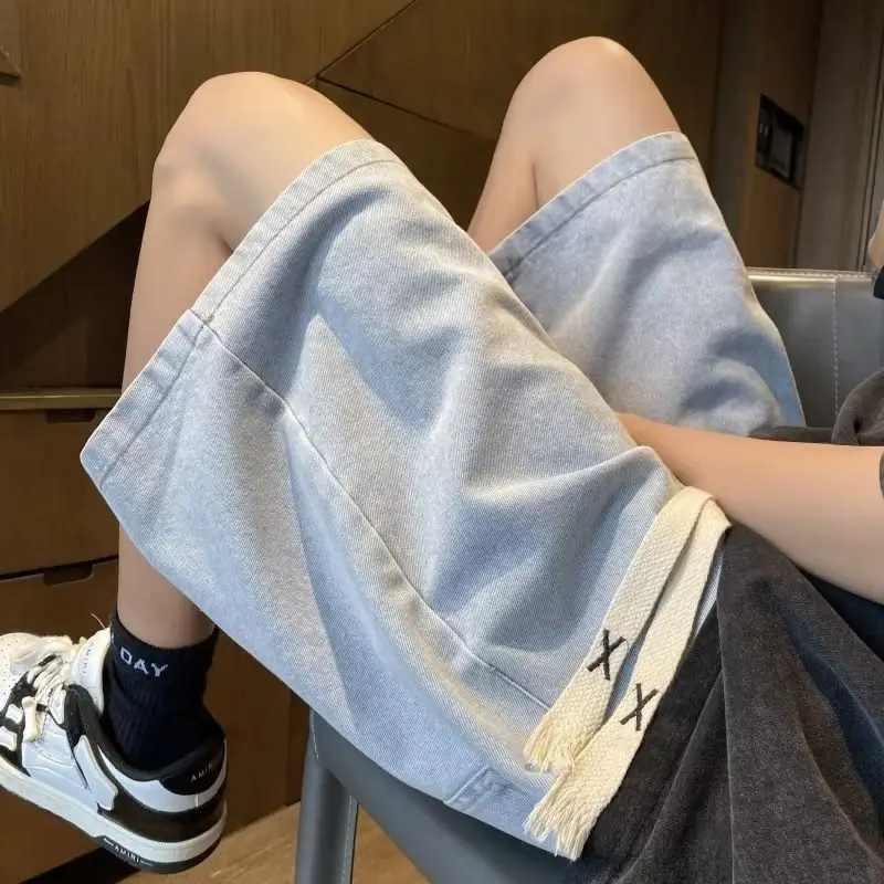Men's 2024 Summer Denim Shorts Light Blue Loose Fit — feature 4