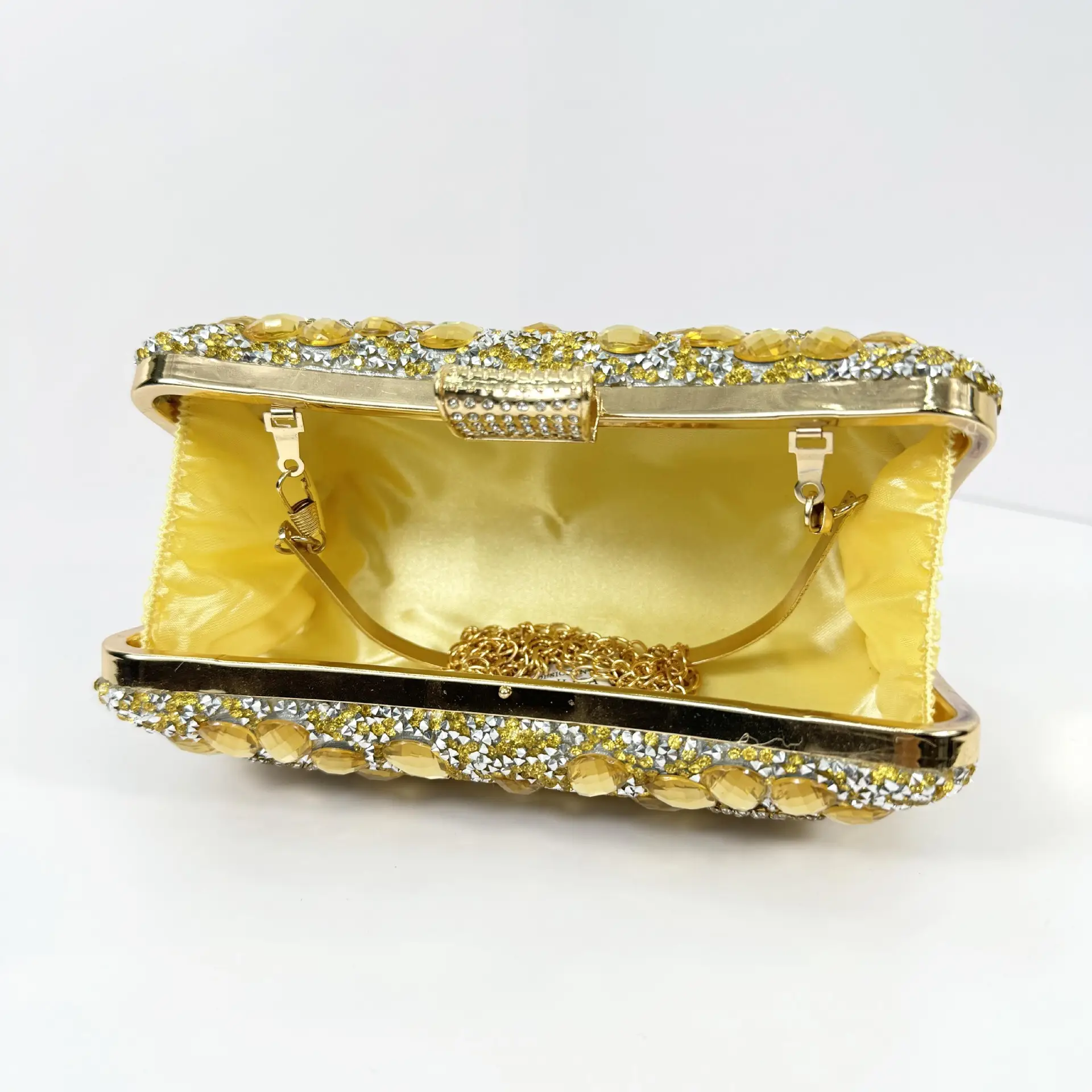Vintage Green Gemstone Evening Bag for Women - Image 7