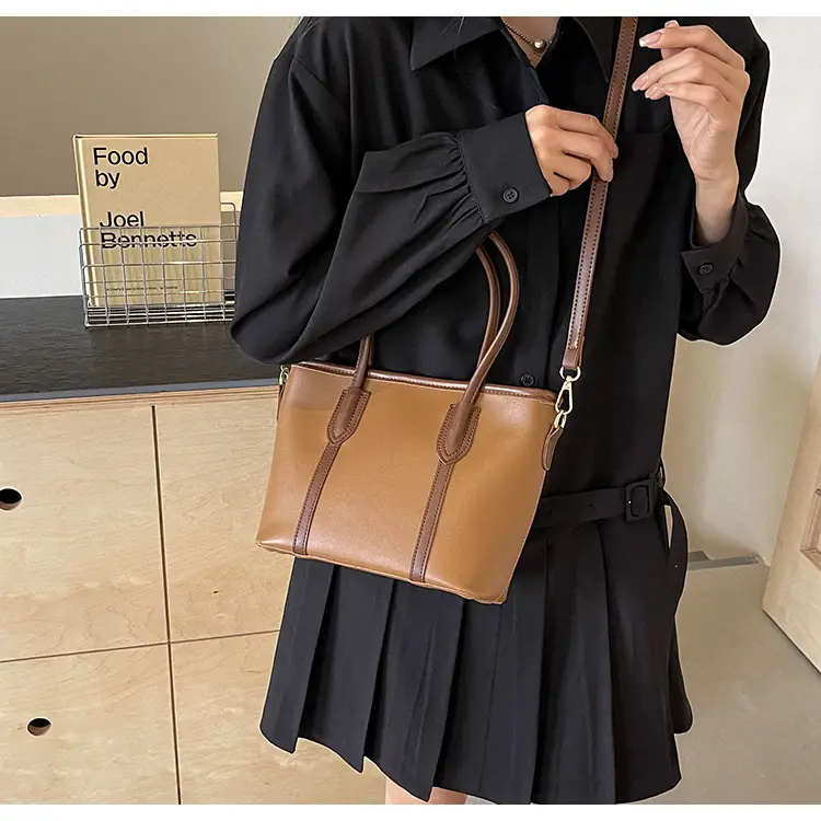 Women's Korean Style Shoulder Bag 2024 Summer Beige — feature 31