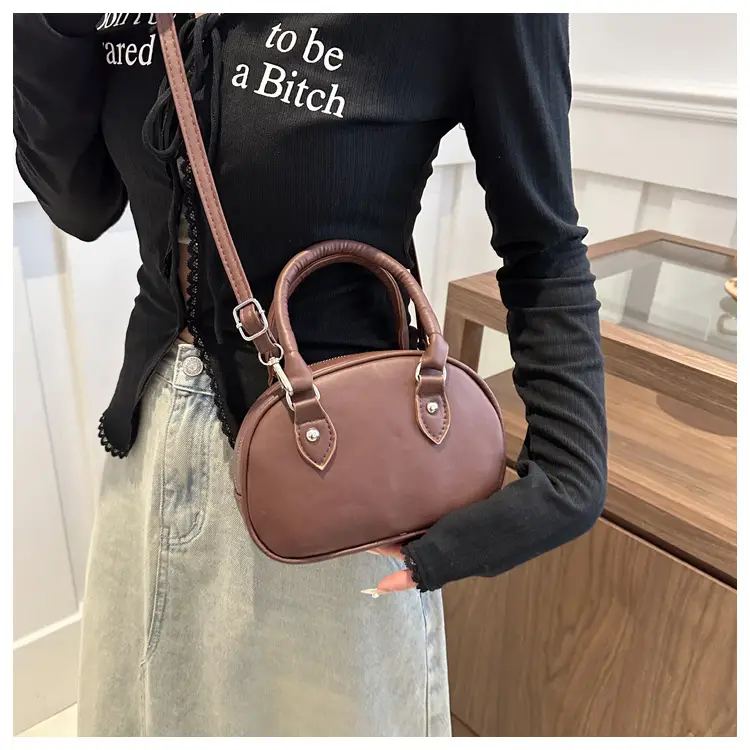 Cute White Pom Pom Shoulder Bag for Women — feature 15