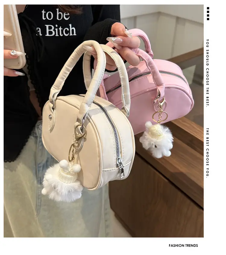 Cute White Pom Pom Shoulder Bag for Women — feature 2