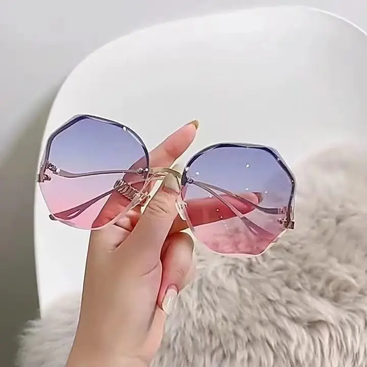 Women's Frameless Metal Sunglasses Multi-deformation Curved Mirror Legs - Image 8