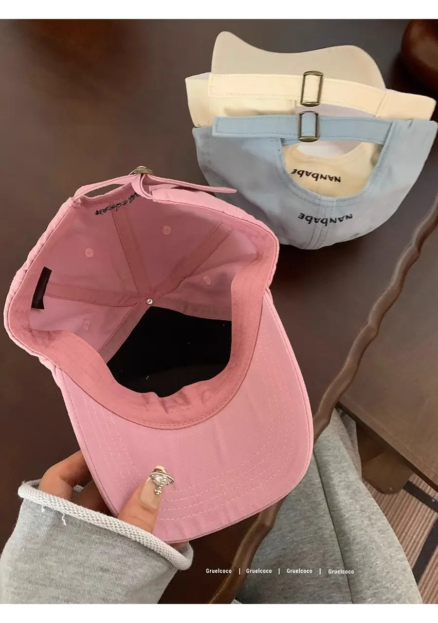 Japanese Embroidered Duckbill Cap for Women Beige — feature 2