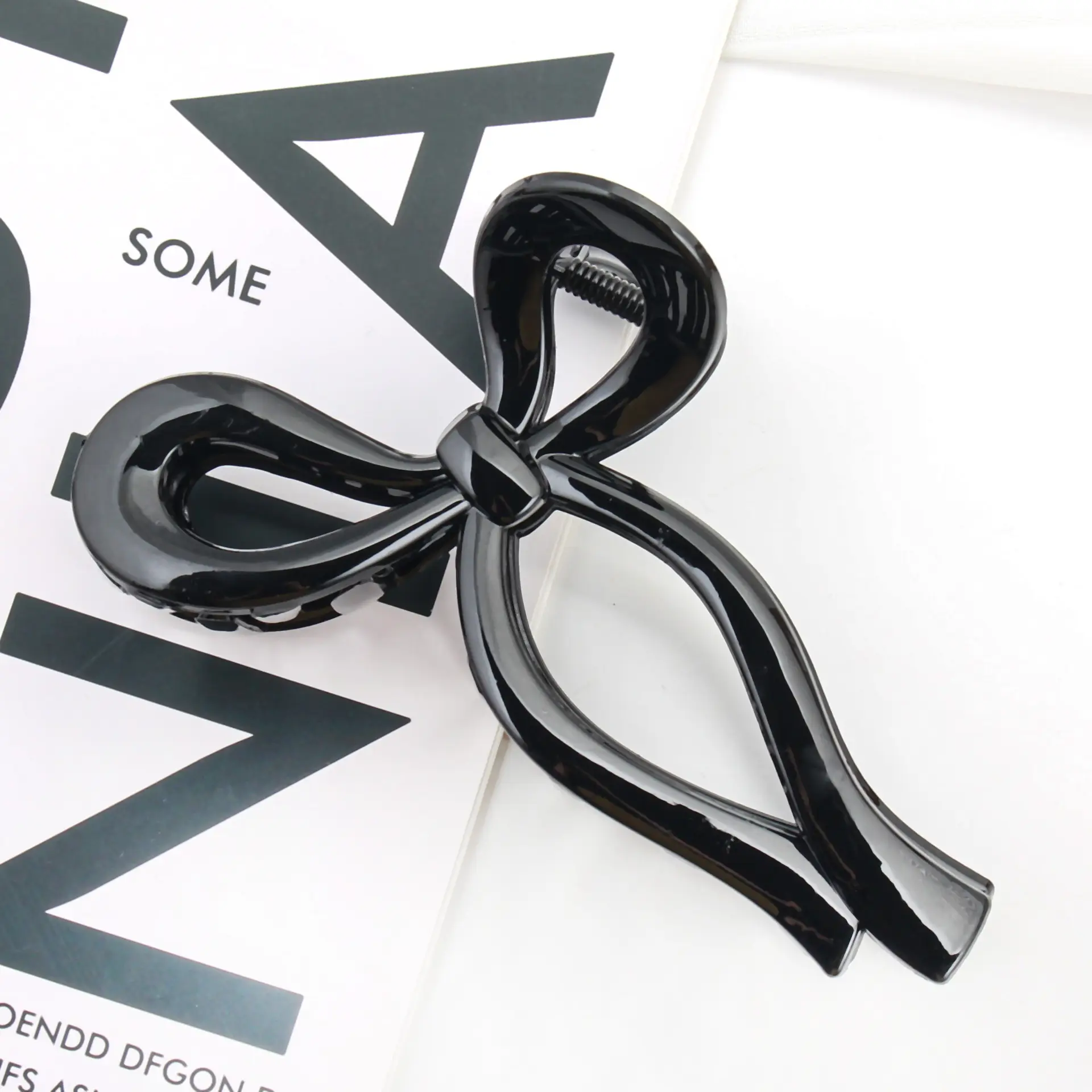 13cm Oversized Black Hair Clip for High Ponytail - Image 3
