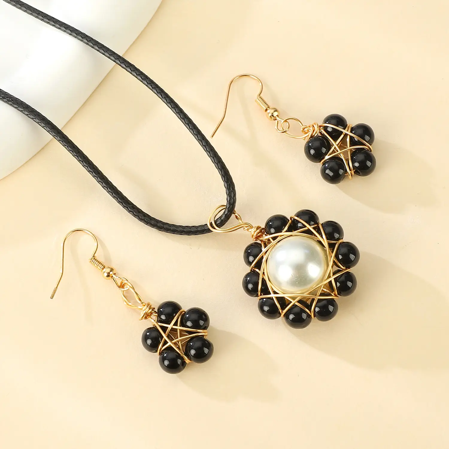 Blue Crystal Pearl Flower Earrings Necklace Set for Women — feature 9