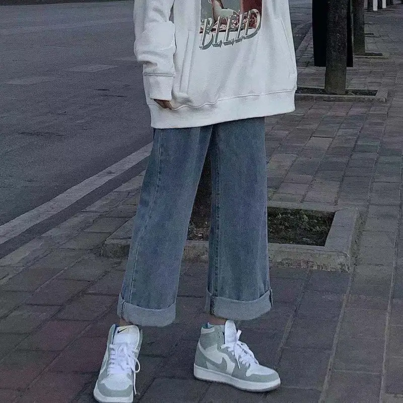 Men's Green Hoodie Black Jeans Korean Style Loose Fit - Image 3