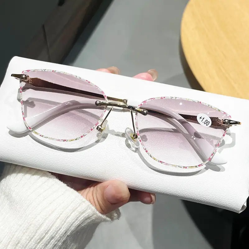 3D Butterfly Frame Sun Glasses for Women