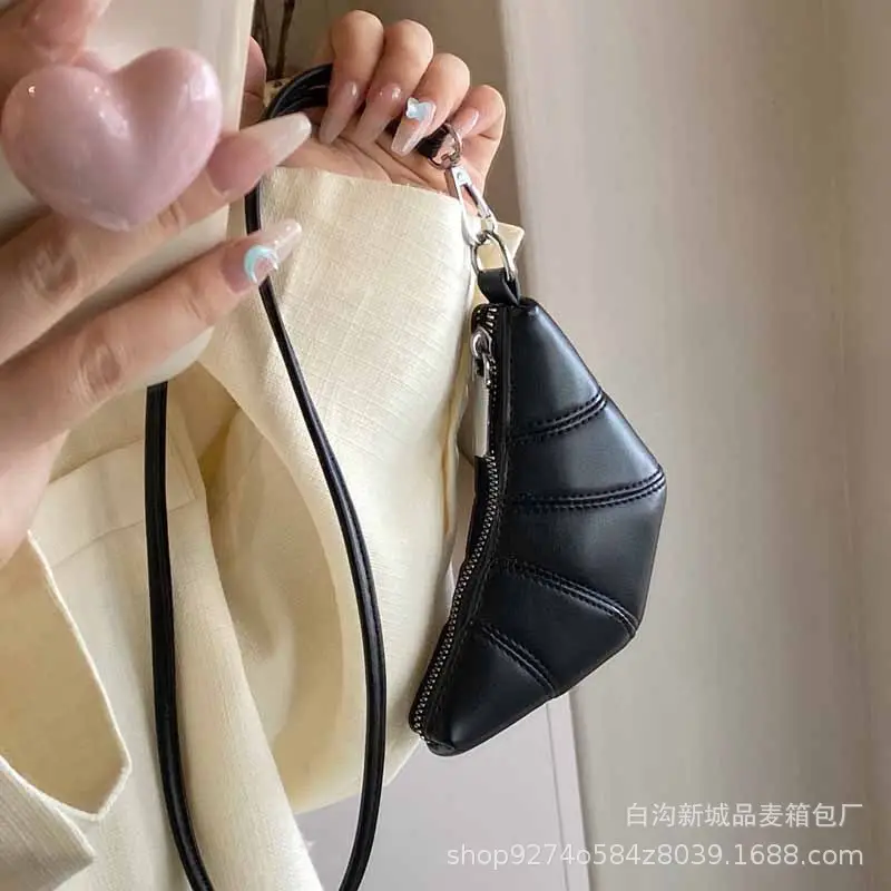 Silver French Niche Shoulder Bag for Women 2026