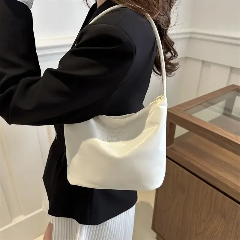 Black Nylon Shoulder Bag for Women 2024 New Arrival