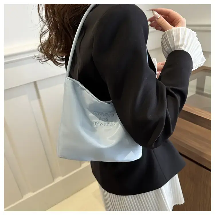 Black Nylon Shoulder Bag for Women 2024 New Arrival — feature 13
