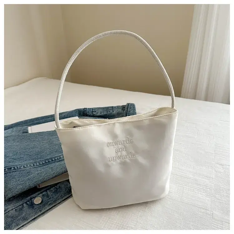 Black Nylon Shoulder Bag for Women 2024 New Arrival — feature 22
