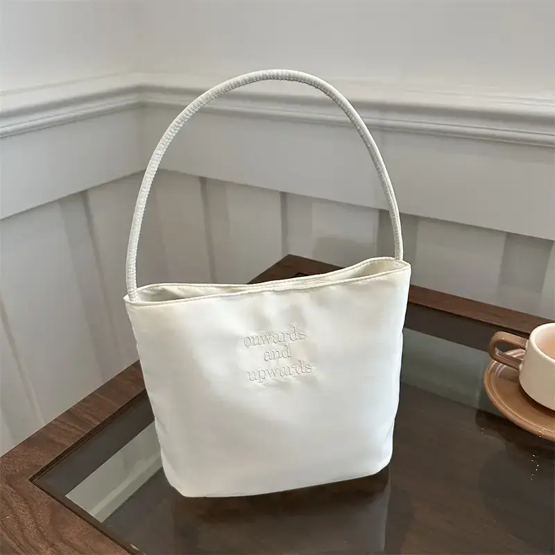 Black Nylon Shoulder Bag for Women 2024 New Arrival