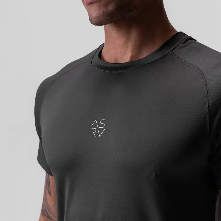 Men Black Slim Fit T-Shirt with Logo — feature 18