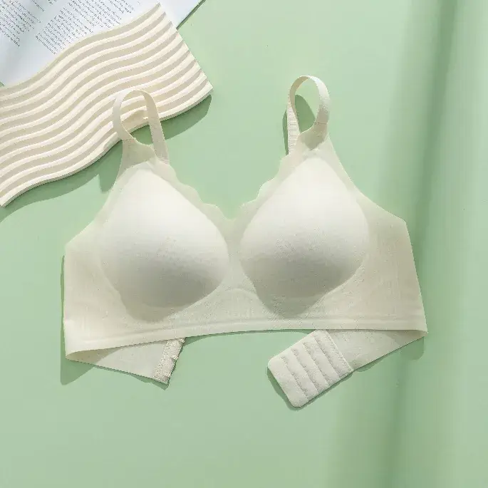 Black Traceless Bra for Women Summer Wear - Image 3