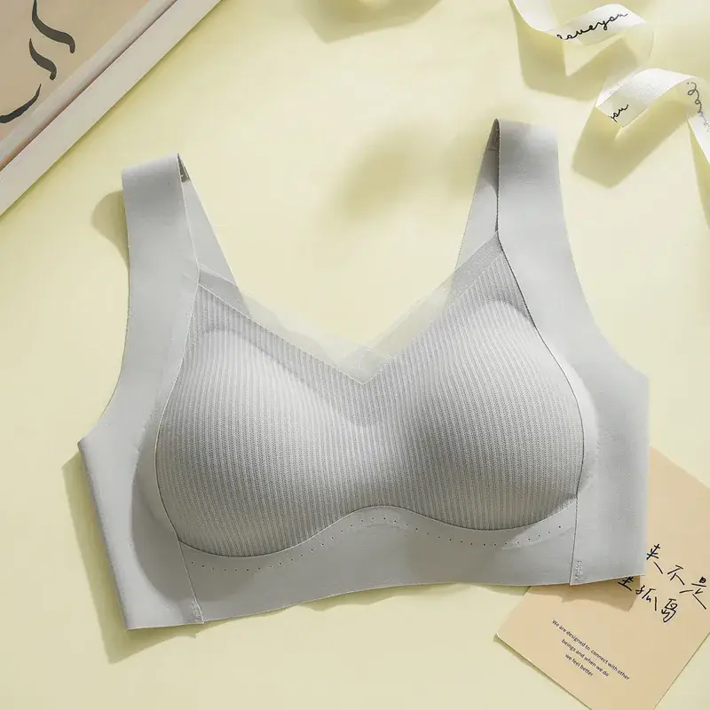 White Seamless Anti-Sagging Vest Style Bra - Image 2