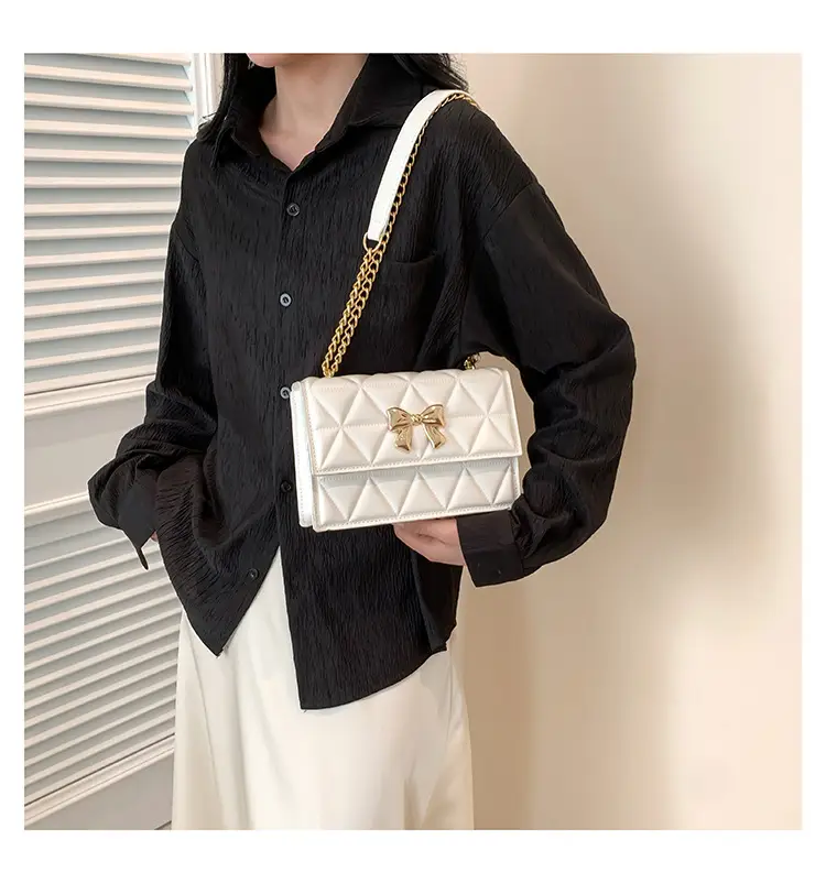 Black Diamond Embroidery Chain Shoulder Bag for Women — feature 25
