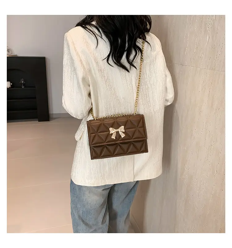 Black Diamond Embroidery Chain Shoulder Bag for Women — feature 31