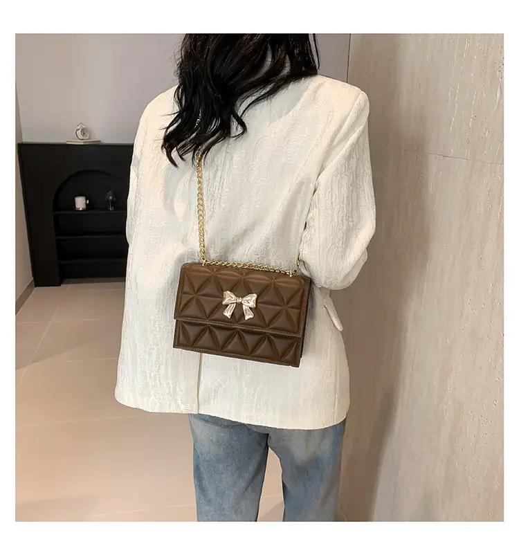 Black Diamond Embroidery Chain Shoulder Bag for Women — feature 32