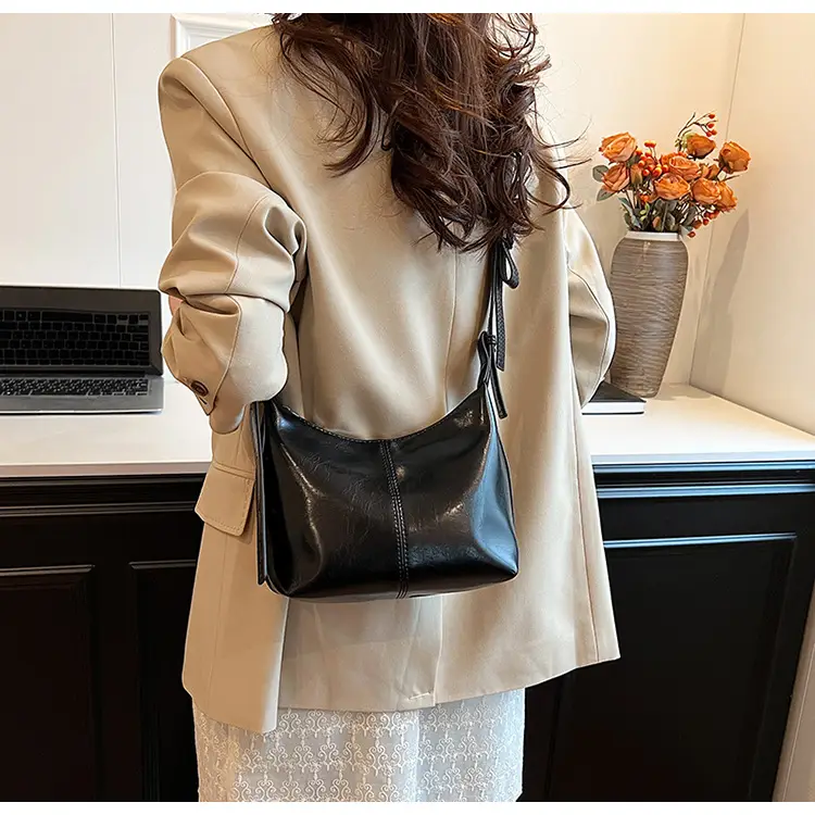 Women Crossbody Bag White Leather 2024 Summer — feature 17