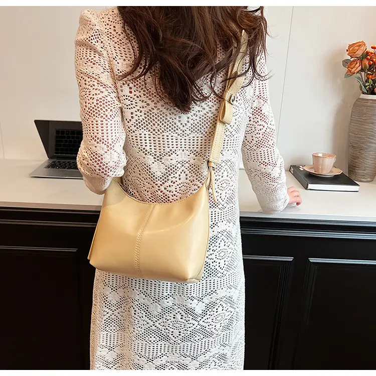 Women Crossbody Bag White Leather 2024 Summer — feature 20