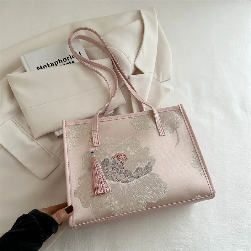 New Chinese Style Embroidered Tote Bag 2024 - Image 3