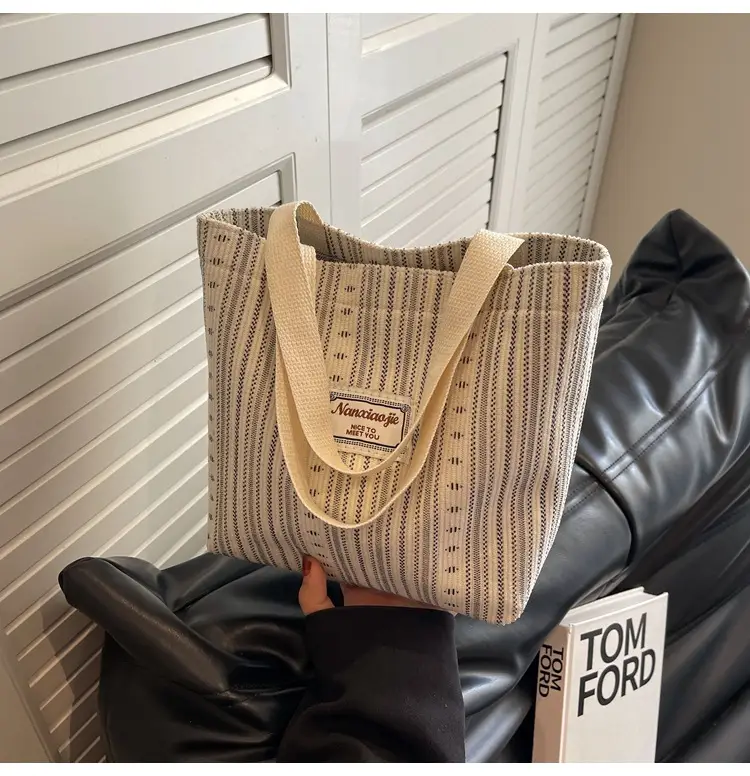 Women's 2024 Textured Shoulder Bag Pink Beige — feature 26
