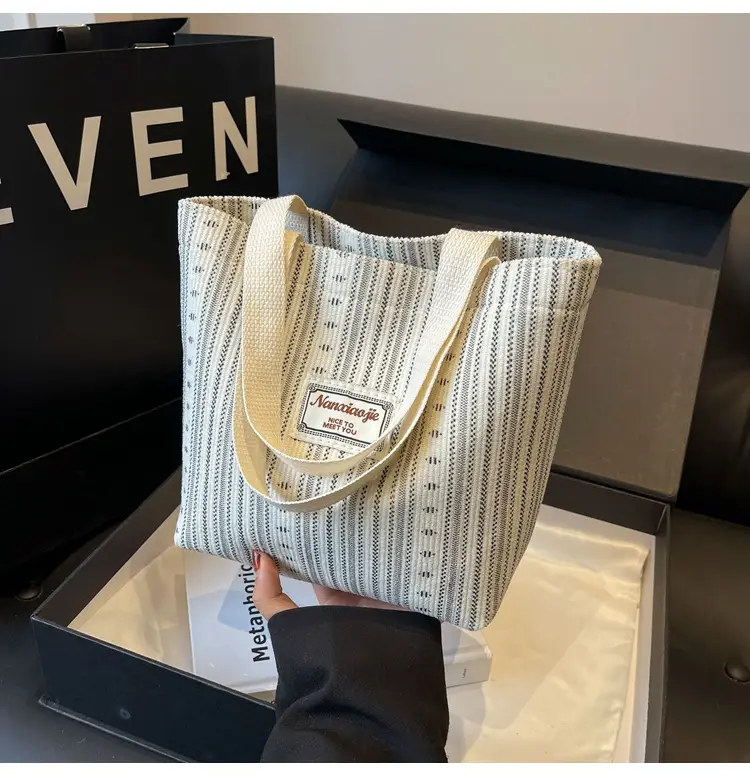 Women's 2024 Textured Shoulder Bag Pink Beige — feature 29