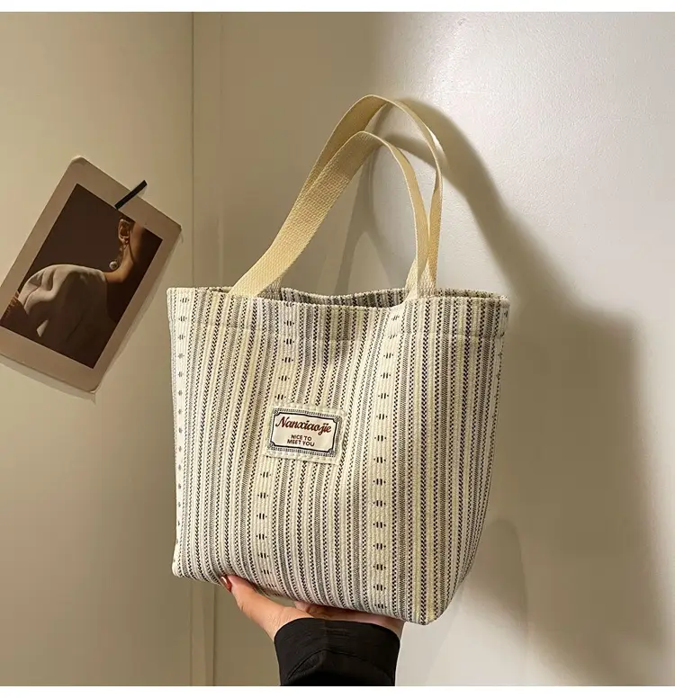 Women's 2024 Textured Shoulder Bag Pink Beige — feature 32