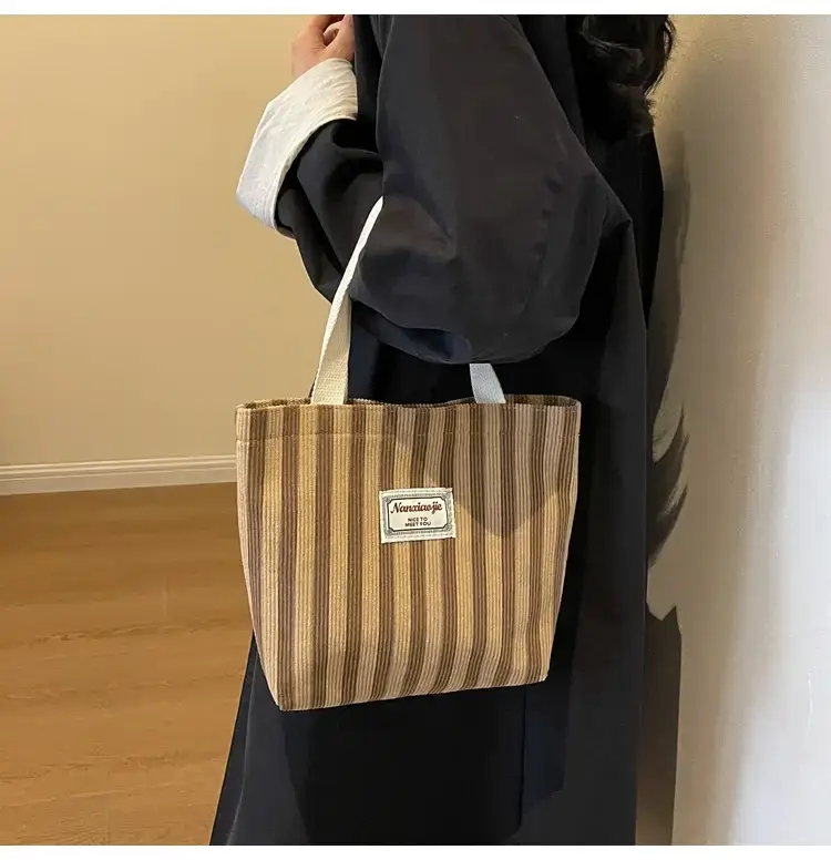Vertical Canvas Bag Large Capacity Women's 2024 Summer — feature 23