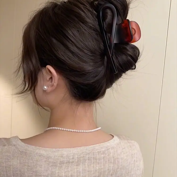 Women's Black Hair Clip 2024 New High Quality - Image 8
