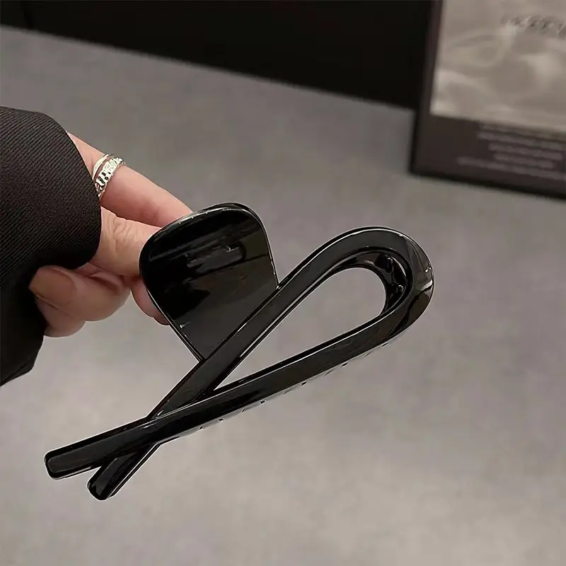 Women's Black Hair Clip 2024 New High Quality — feature 1