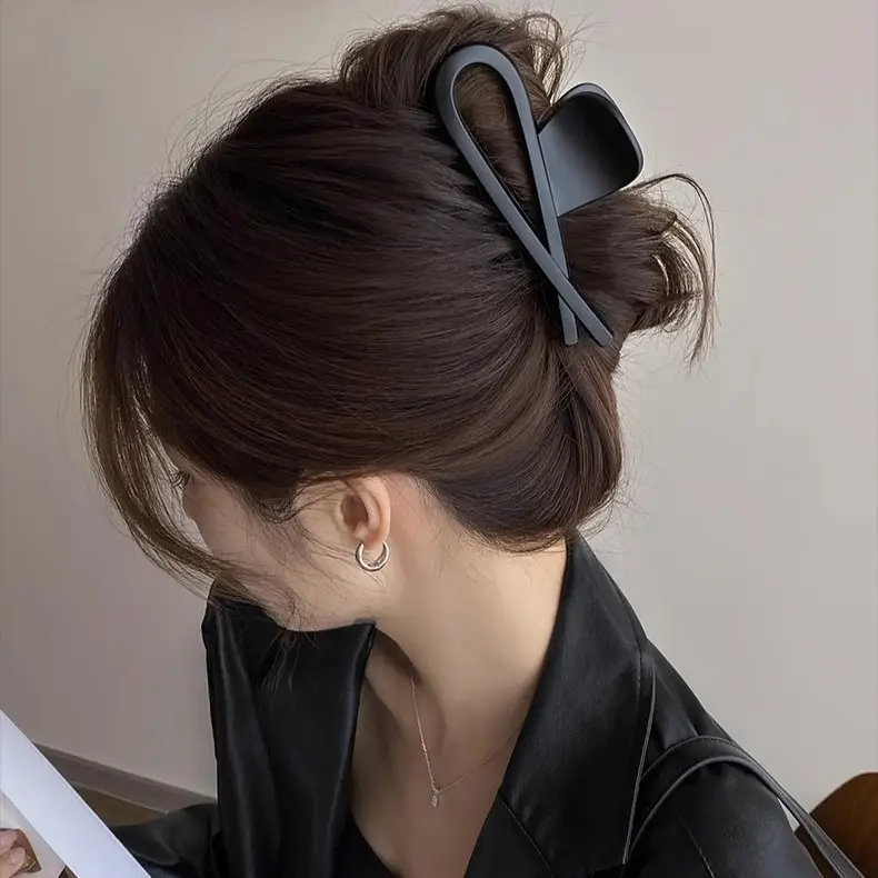 Women's Black Hair Clip 2024 New High Quality — feature 7