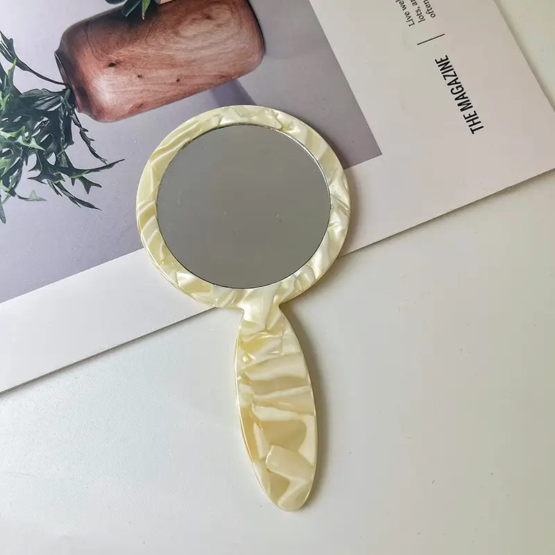 Portable Korean Handle Makeup Mirror for Daily Use - Image 4