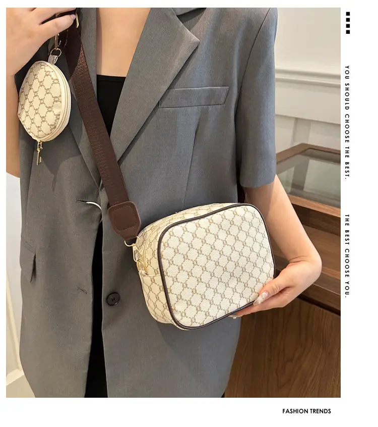 Women's 2-Piece GG Pattern Shoulder Crossbody Bag — feature 2