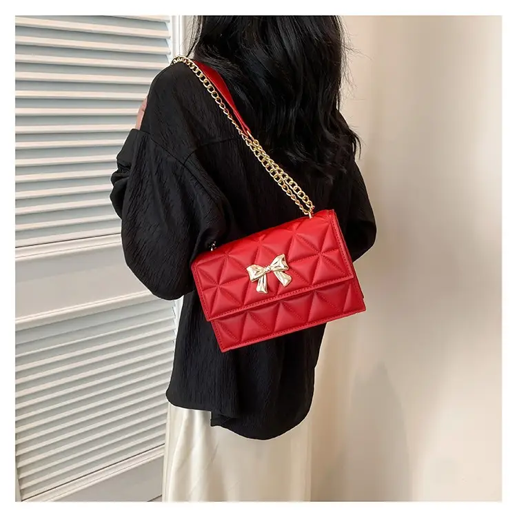 Black Rhomboid Chain Bow Shoulder Bag for Women - Image 9