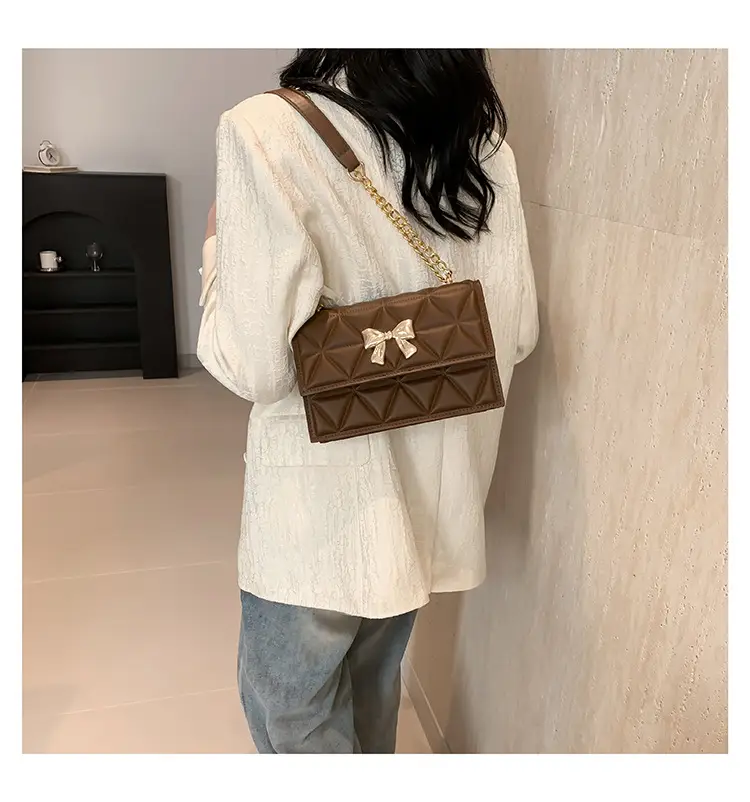 Black Rhomboid Chain Bow Shoulder Bag for Women — feature 19