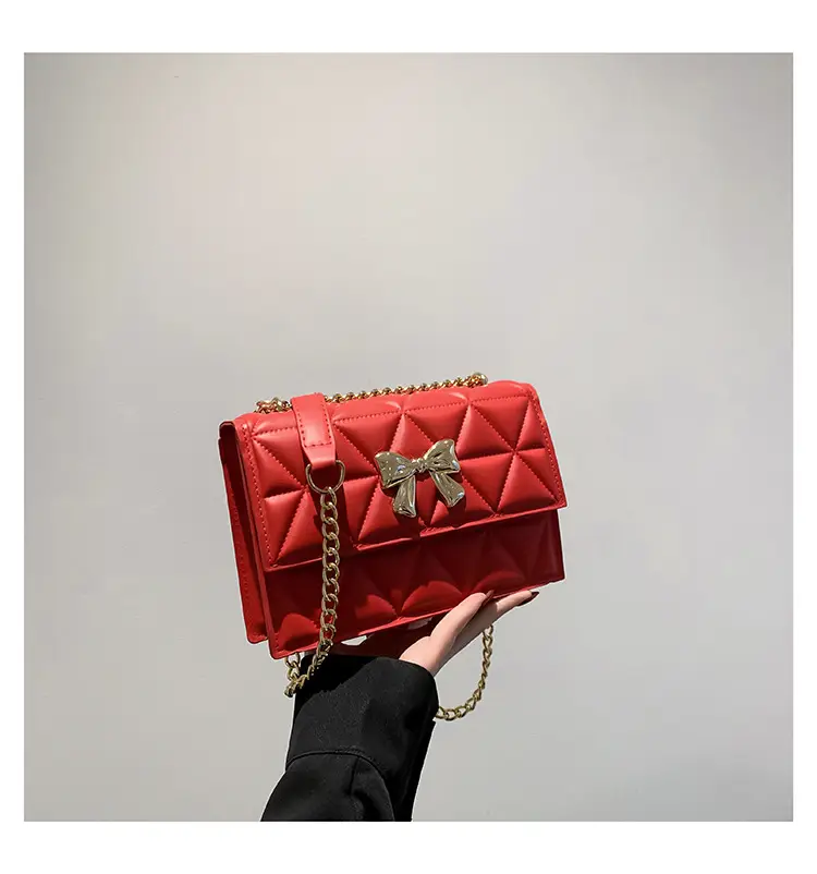 Black Rhomboid Chain Bow Shoulder Bag for Women - Image 3