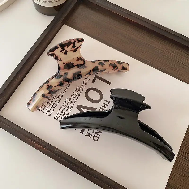 Leopard Print Acetic Acid Hairpin Clip for Women